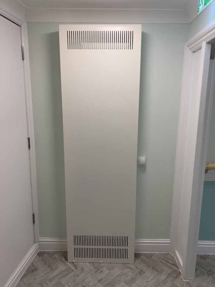 Standard steel radiator cover vertical installation